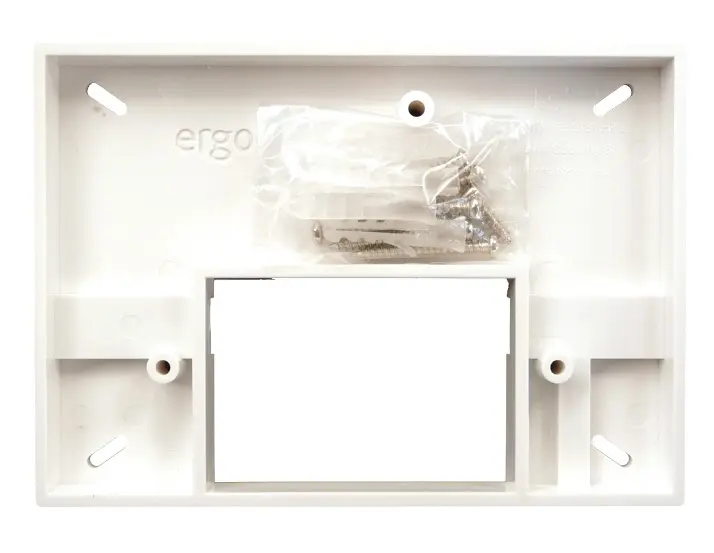 Zadní distanční díl klávesnice