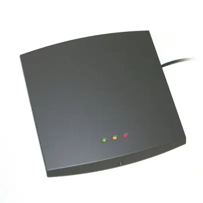 0408401210-Paxton_Net2_ctecka_P200R