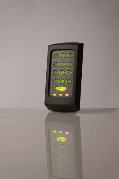 0408402010-Paxton_Net2_klavesnice