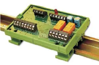 MIO800_vst/výst prvek